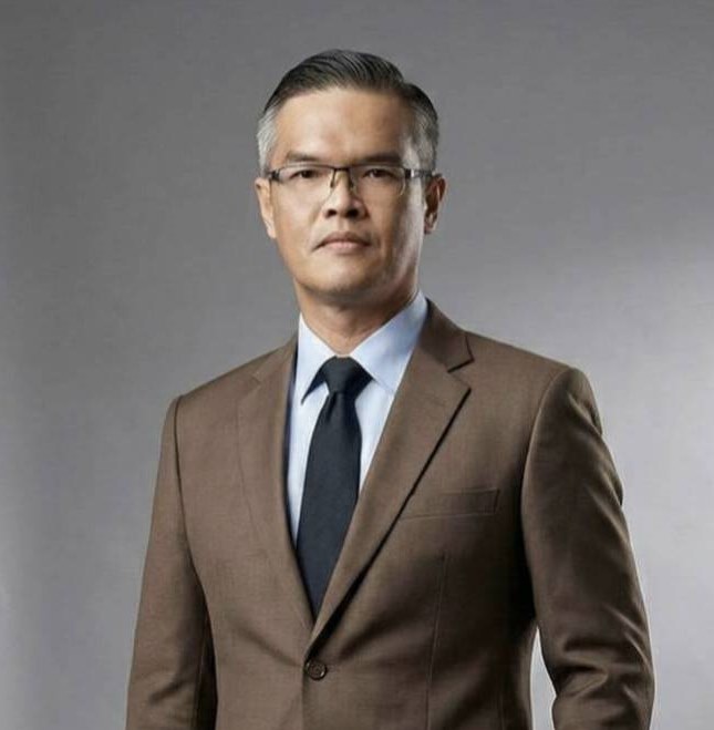 ดร.สาธิต ปรัชญาอริยะกุล เลขาธิการ และ ผู้อำนวยการสมาคมป้องกันการทารุณสัตว์แห่งประเทศไทย (TSPCA) ตอบข้อสงสัยเกี่ยวกับ พ.ร.บ. ป้องกันการทารุณสัตว์ฯ