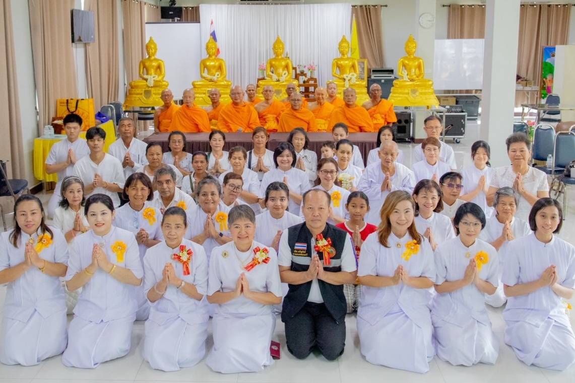 ปทุมธานี องค์การพุทธโลกร่วมเทศบาลตำบลหนองเสือ ถวายพระพุทธรูป 22 องค์ สู่ชุมชนพุทธเมืองออรังกาบัด ประเทศอินเดีย