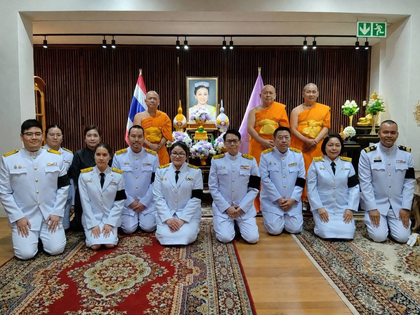 สถานทูตไทย-คณะสงฆ์แอฟริกาใต้ นำพสกนิกรถวายพระราชกุศลพระบรมราชินี
