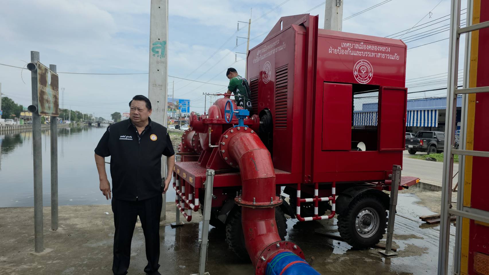 ปทุมธานี นายกยุทธศักดิ์ ลุยสภาแจงยิบ ซัดข้อมูลเท็จปมเครื่องสูบน้ำยันงบผูกพันยุคเก่าชี้ตั้งใจทุ่มเทแก้ภัยน้ำท่วมเพื่อชาวคลองหลวง