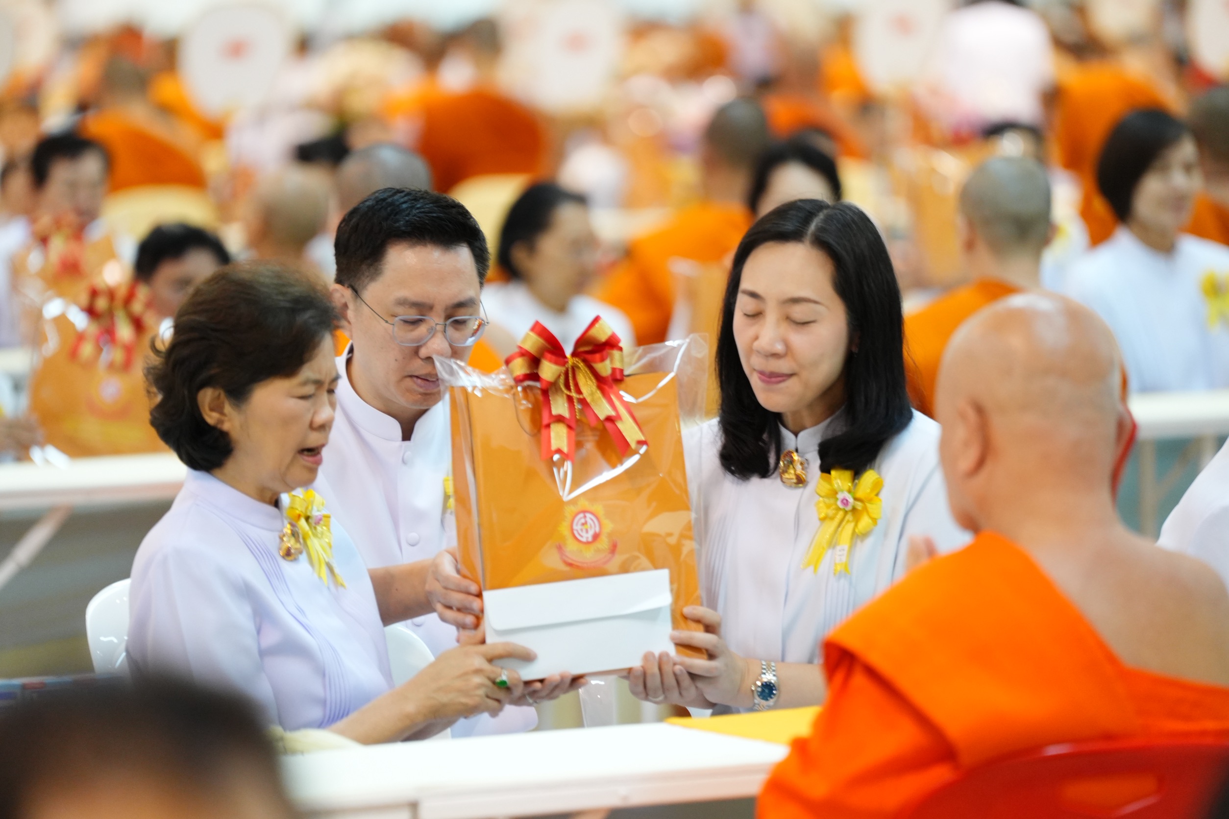 ปทุมธานี วัดพระธรรมกายจัด 5 บุญใหญ่วันสมาธิโลก หนุนการศึกษา–ถวายไทยธรรมกว่า 2,000 วัด
