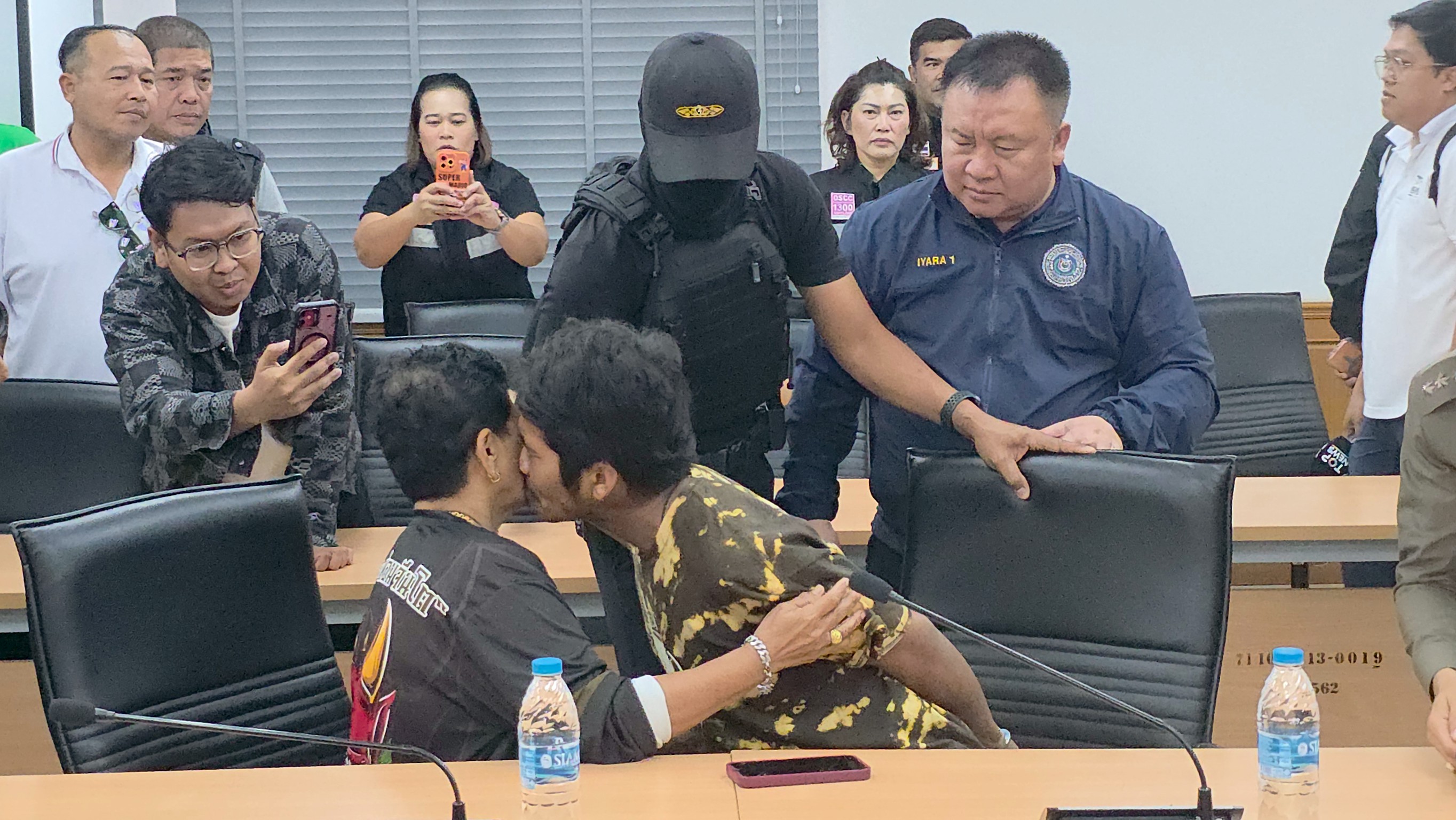 ปทุมธานี แอล ยอมมอบตัว บิ๊กแจ๊ส กล่อมสำเร็จ เจ้าตัวเปิดใจเสียใจทำป่วน ยันชนวนเหตุแค่หึงหวงเมีย ไร้เจตนาทำร้ายเด็กนักเรียน